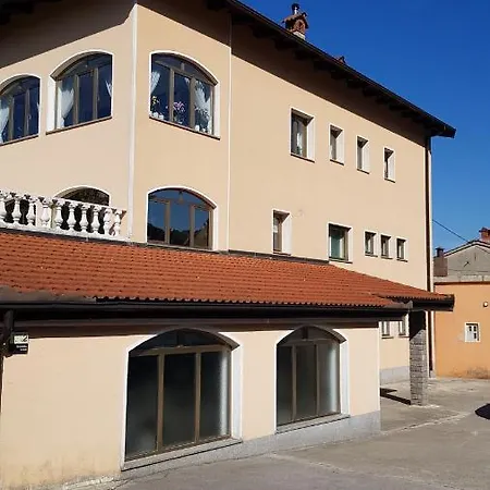 Apartment Koradinovi - Pod Vrtom *