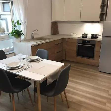 Koradinovi - Pod Vrtom Appartement Vipava